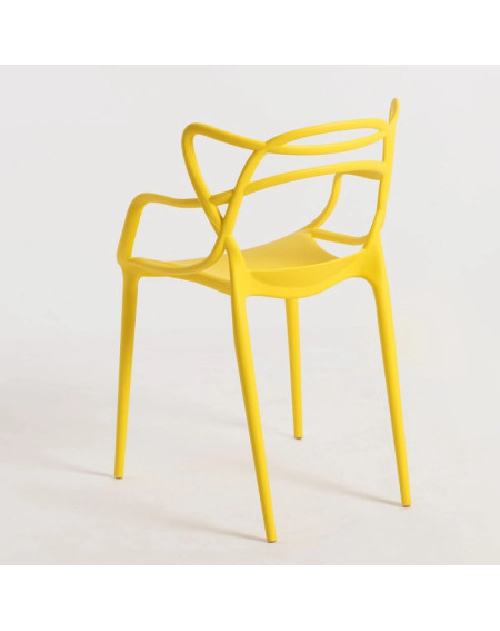 Cadeira Vejen DUDECO - Material do assento: Polipropileno
Material da estrutura: Aço reforçado cromado
Altura total: 85 cm
Pr