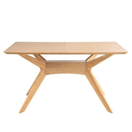 Cadeira Biarritz DUDECO - Material do assento: Veludo
Material de estrutura: Faia / forrado a veludo
Altura total: 93 cm
Prof