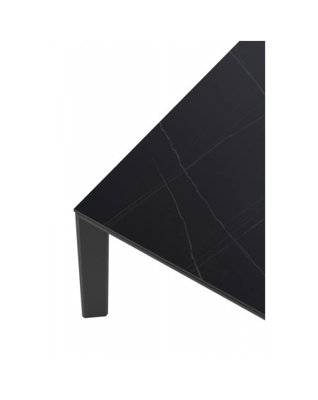 Cadeira Évora DUDECO - Material  estrutura: Metal com acabamento em branco
Material do assento: Tecido
Largura total: 55,50 cm
P
