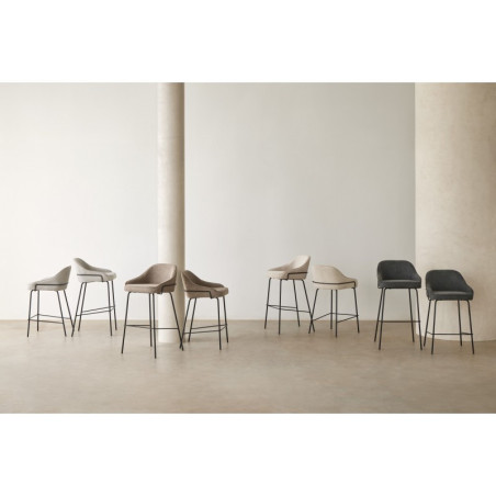 Sintra Chair DUDECO - Structure material: Beech wood
Seat material: Fabric
Total width: 58 cm
Total depth: 61 cm
Total height: 8