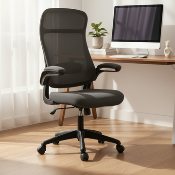 Cadeira de escritório Sorbonne cinzenta em home office, formato 1:1